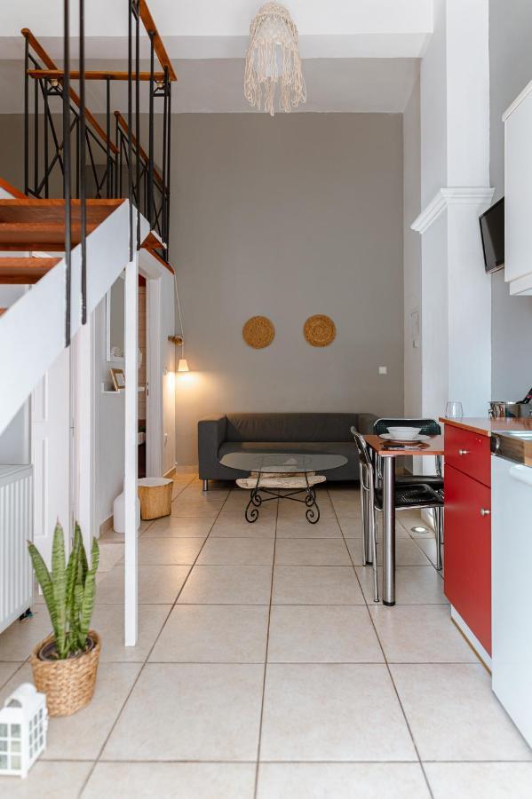 A & D Apartment *